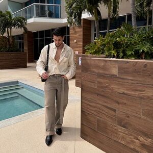 Meet your Posher, Jean